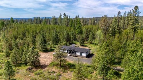 28995 N Hardesty Rd, Chattaroy, WA, 99003-9664 | Card Image