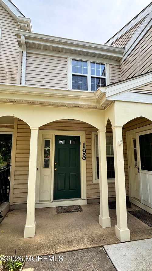 198 Tulip Ln, Freehold, NJ, 07728-4101 | Card Image
