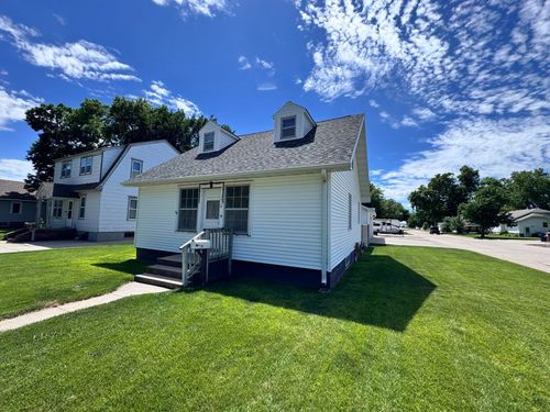 1418 Avenue C, Gothenburg, NE, 69138 | Card Image
