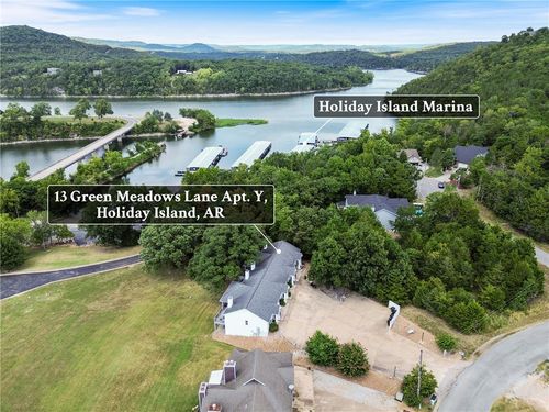 apt-y-13 Green Meadow Ln, Holiday Island, AR, 72631-4614 | Card Image