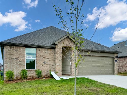 1403 Springvine Dr, Searcy, AR, 72143-5173 | Card Image