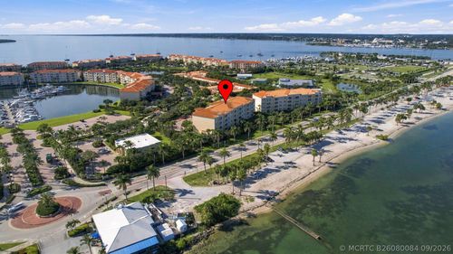 303-36 Harbour Isle Dr, Fort Pierce, FL, 34949-2788 | Card Image