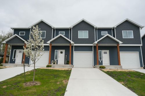 891 Rex St, Fremont, MI, 49412-1000 | Card Image