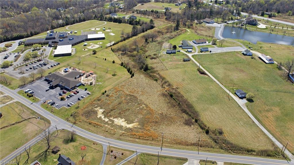 Land in Archdale 2