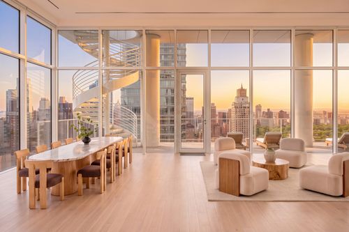 ph34-200 E 59th St, New York, NY, 10022-1798 | Card Image
