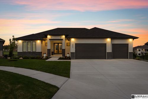 9859 S 98th Cir, Papillion, NE, 68046-4934 | Card Image