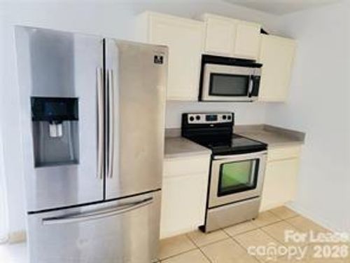 6418 Nevin Glen Dr, Charlotte, NC, 28269-6401 | Card Image