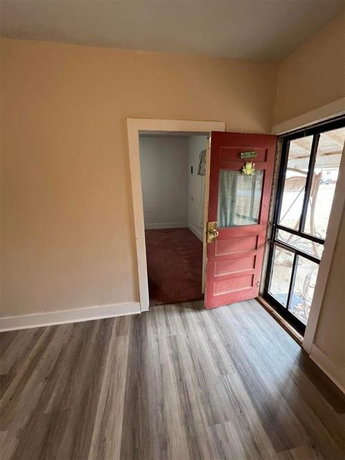 403 Se 3rd St, Lexington, OK, 73051-8734 | Card Image