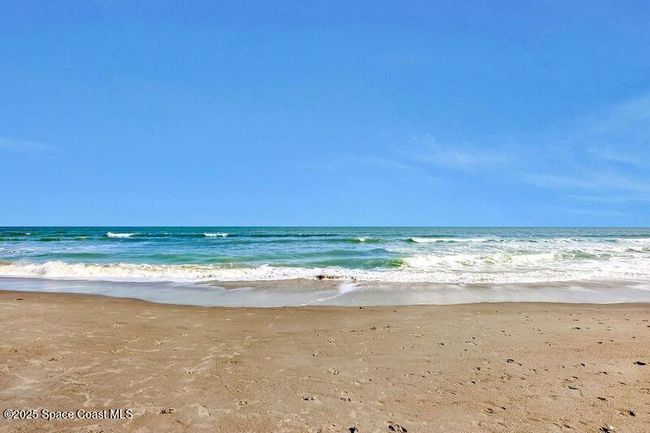 403 - 3170 N Atlantic Ave, Condo with 3 bedrooms, 2 bathrooms and null parking in Cocoa Beach FL | Image 42