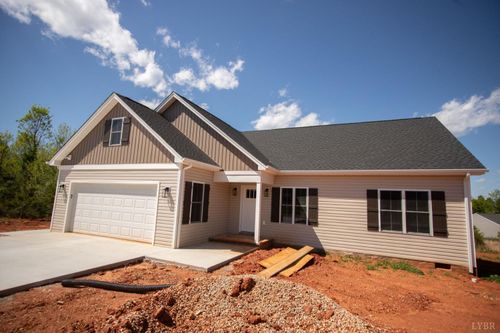 108 Montfair Dr, AMHERST, VA, 24521-2733 | Card Image