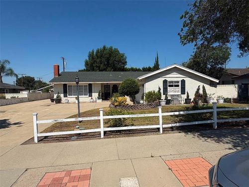 221 S Elwood Ave, Glendora, CA, 91741-3650 | Card Image