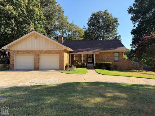 107 E Stroud St, Jonesboro, AR, 72401-5924 | Card Image
