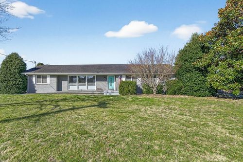204 W 7th St, Livingston, TN, 38570-1010 | Card Image