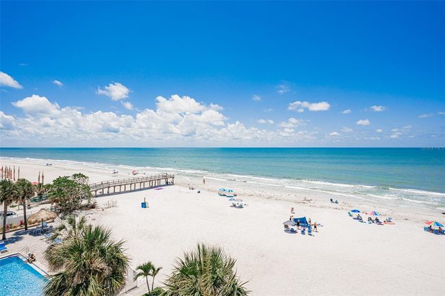 APT-407 - 17500 Gulf Blvd, Condo with 3 bedrooms, 2 bathrooms and null parking in REDINGTON SHORES FL | Image 4