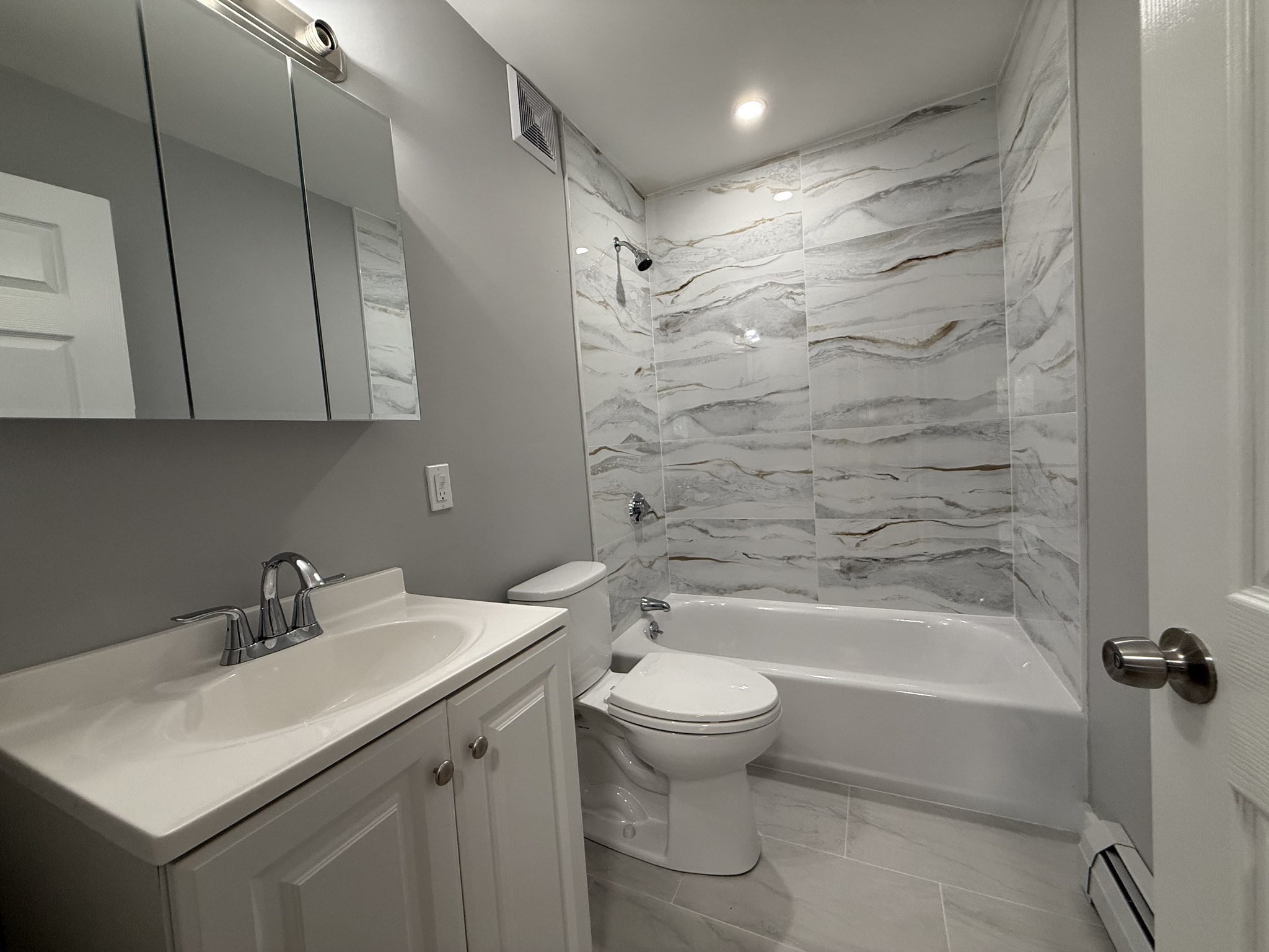 Residential Lease in Boston 5