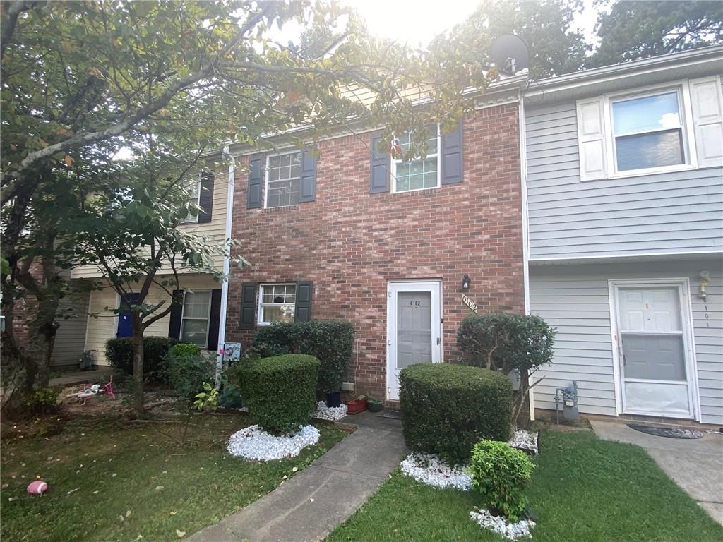 Cobblestone Ct, Douglasville, GA 30134