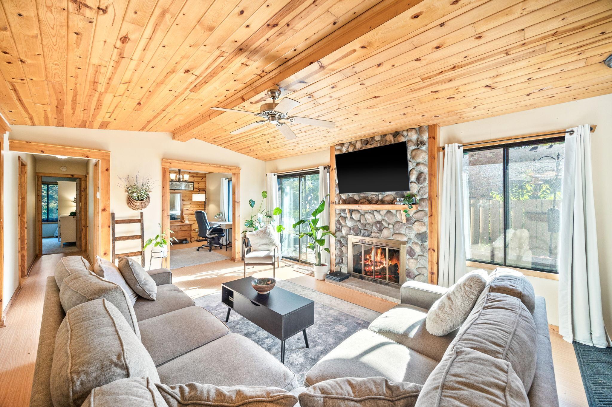 Xene Ln, Minneapolis, MN 55447
