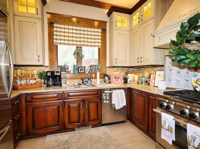 900 Tanager Dr, House other with 10 bedrooms, 11 bathrooms and 3 parking in Bluefield VA | Image 19