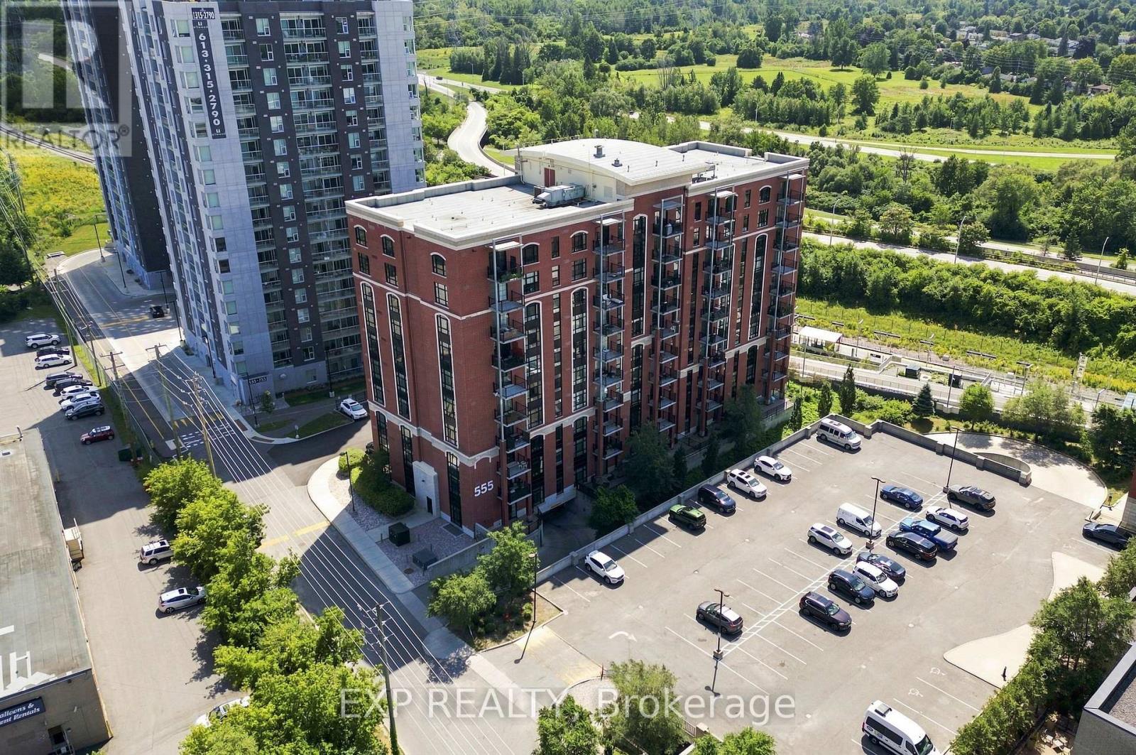 Residential in Ottawa