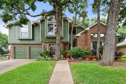 6616 Shorewood Dr, Arlington, TX, 76016-2544 | Card Image