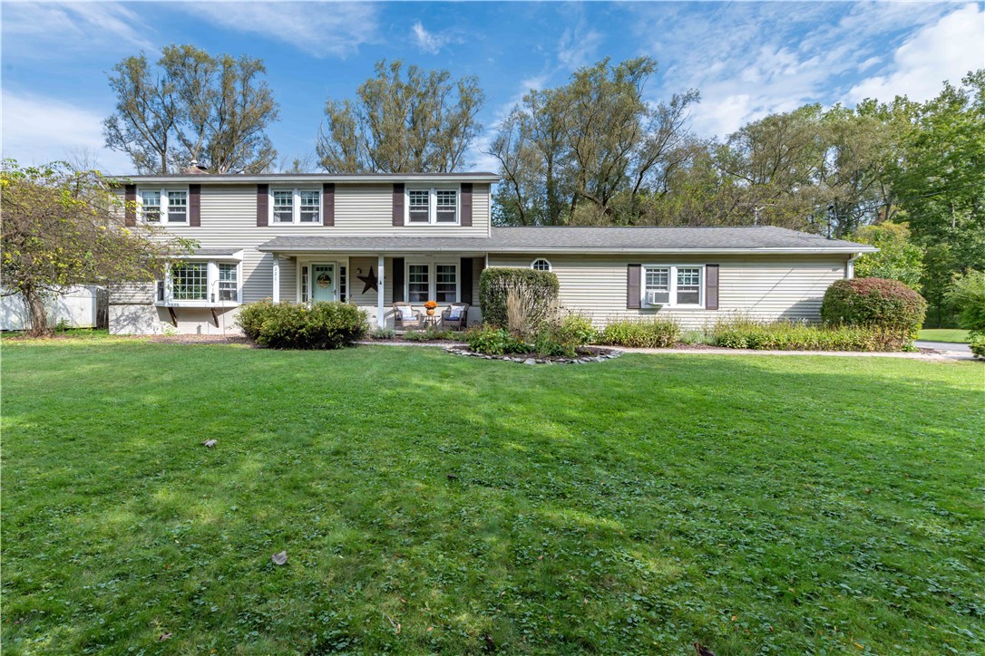 Hollybrook Rd, Brockport, NY 14420
