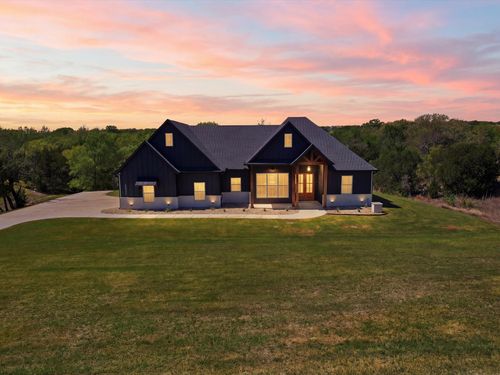 2032 Little Valley Ct, Weatherford, TX, 76087-1322 | Card Image