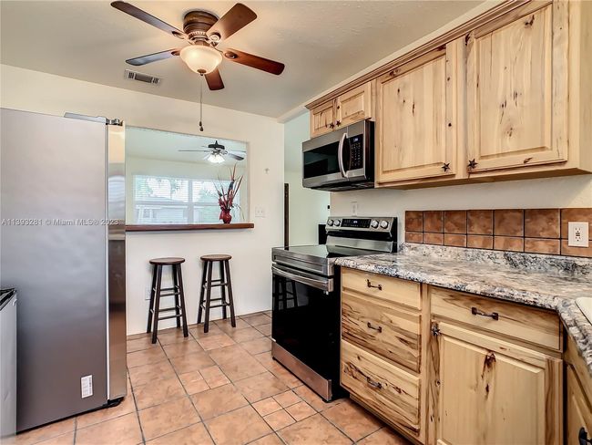 1019 Lee Ave Nw, House other with 3 bedrooms, 2 bathrooms and null parking in PALM BAY FL | Image 5