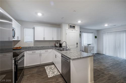 2681 Tuxedo Black Ct, North Las Vegas, NV, 89086-1707 | Card Image