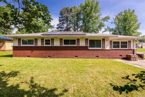 500 Braden St, Jacksonville, AR, 72076-4126 | Card Image