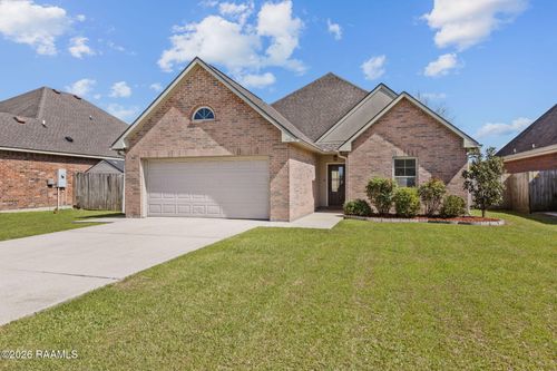 418 Clay Ridge Dr, Youngsville, LA, 70592-5988 | Card Image