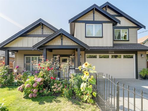 3506 Happy Valley Rd, Victoria, BC, V9C2Y3 | Card Image