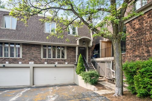 apt-16-921 Harlem Ave, Glenview, IL, 60025-4279 | Card Image