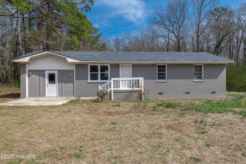 3546 N Nc 111 903 Hwy, Albertson, NC, 28508-9647 | Card Image