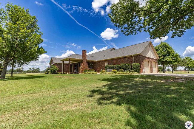 2011 N State Highway 8, House other with 3 bedrooms, 4 bathrooms and null parking in New Boston TX | Image 25