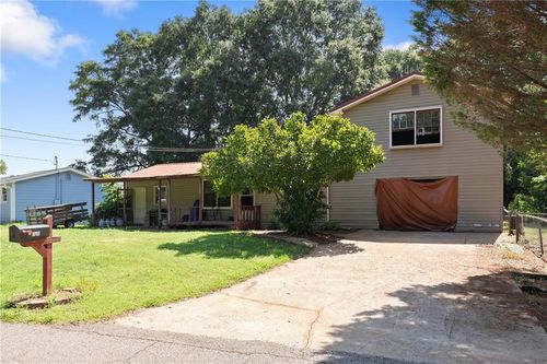 105 Fairlane Dr, Jefferson, GA, 30549-5512 | Card Image