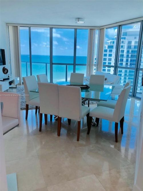 apt-2406-3101 S Ocean Dr, Hollywood, FL, 33019-2837 | Card Image