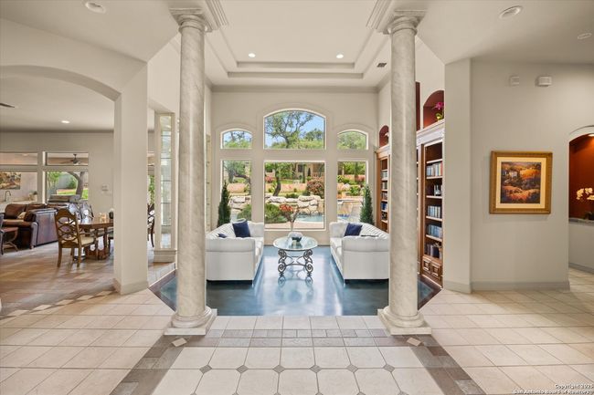 8608 Willow Wind Dr, House other with 4 bedrooms, 5 bathrooms and null parking in Fair Oaks Ranch TX | Image 5