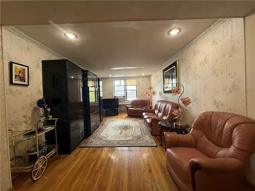 apt-515-2400 E 3rd St, Brooklyn, NY, 11223-5344 | Card Image