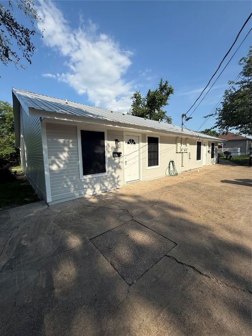 apt-b-304 E Hickory St, Kaufman, TX, 75142-1456 | Card Image
