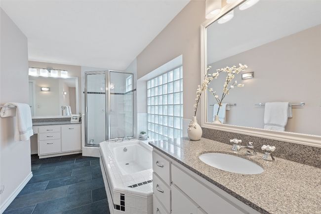 1909 Cypress Pt E, House other with 4 bedrooms, 3 bathrooms and 4 parking in Austin TX | Image 20