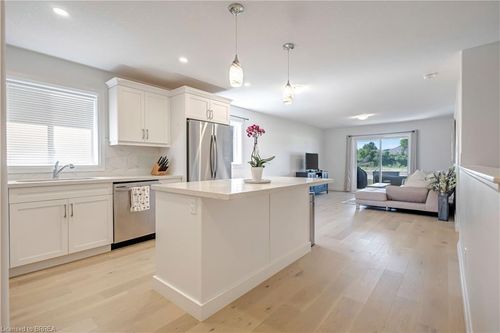 15 Peachleaf Lane, Waterford, ON, N0E1Y0 | Card Image
