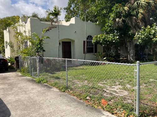 628 54th St, West Palm Beach, FL, 33407-2636 | Card Image