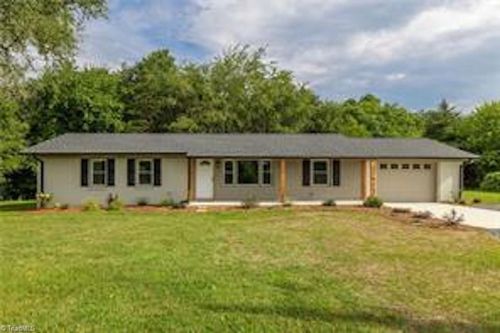 1182 Edd Mabe Rd, Lawsonville, NC, 27022-7605 | Card Image