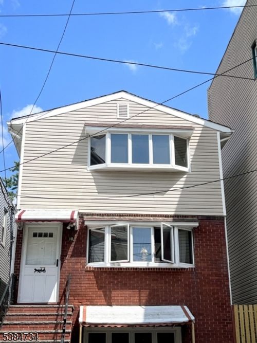 10 Roosevelt Ter, Irvington, NJ, 07111-4515 | Card Image