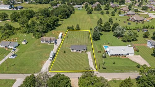 3937 Honeysuckle Way, Chapel Hill, TN, 37034-2099 | Card Image