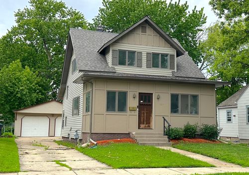 607 9th St Nw, Austin, MN, 55912-2127 | Card Image