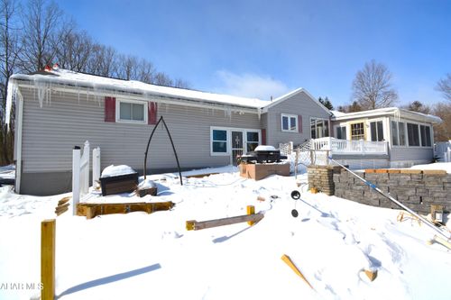 875 Davis Rd, Altoona, PA, 16601-7228 | Card Image