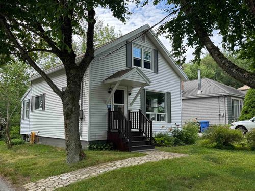 94 Melody Dr, Halifax, NS, B3M1P7 | Card Image