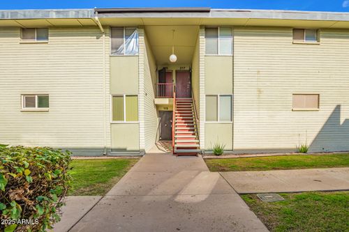 217-6767 N 7th St, Phoenix, AZ, 85014-1004 | Card Image
