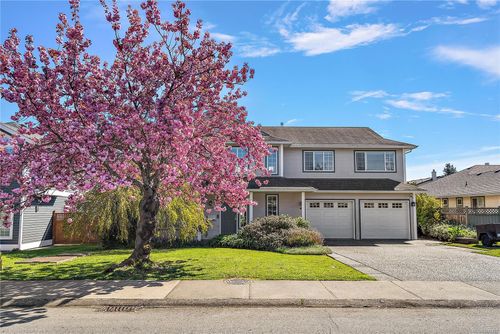 10347 Bowerbank Rd, Sidney, BC, V8L3L6 | Card Image